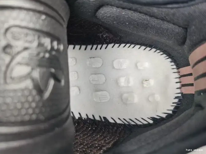 hype Oat 350 Adidas GW3774 Yeezy Black Boost V2 MX 0522